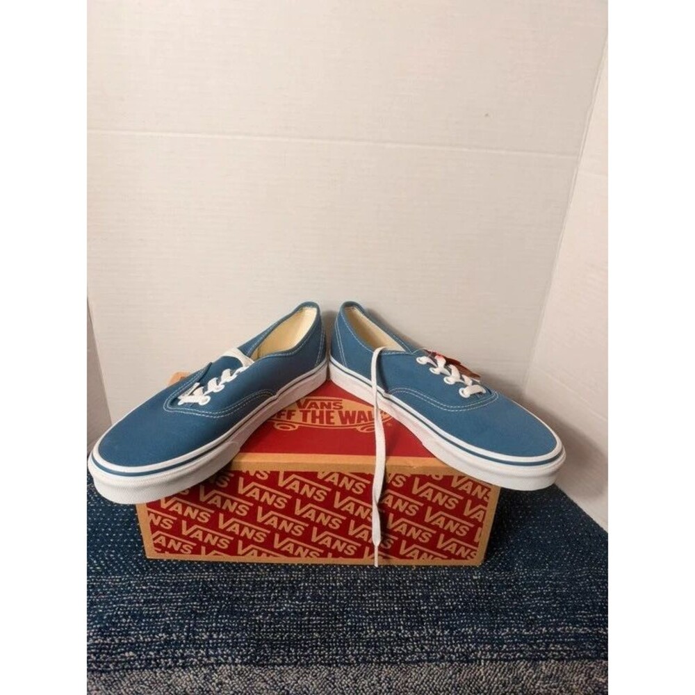 Vans Authentic Navy Canvas Sneakers Men’s 6 Women’s 7.5 New With Box